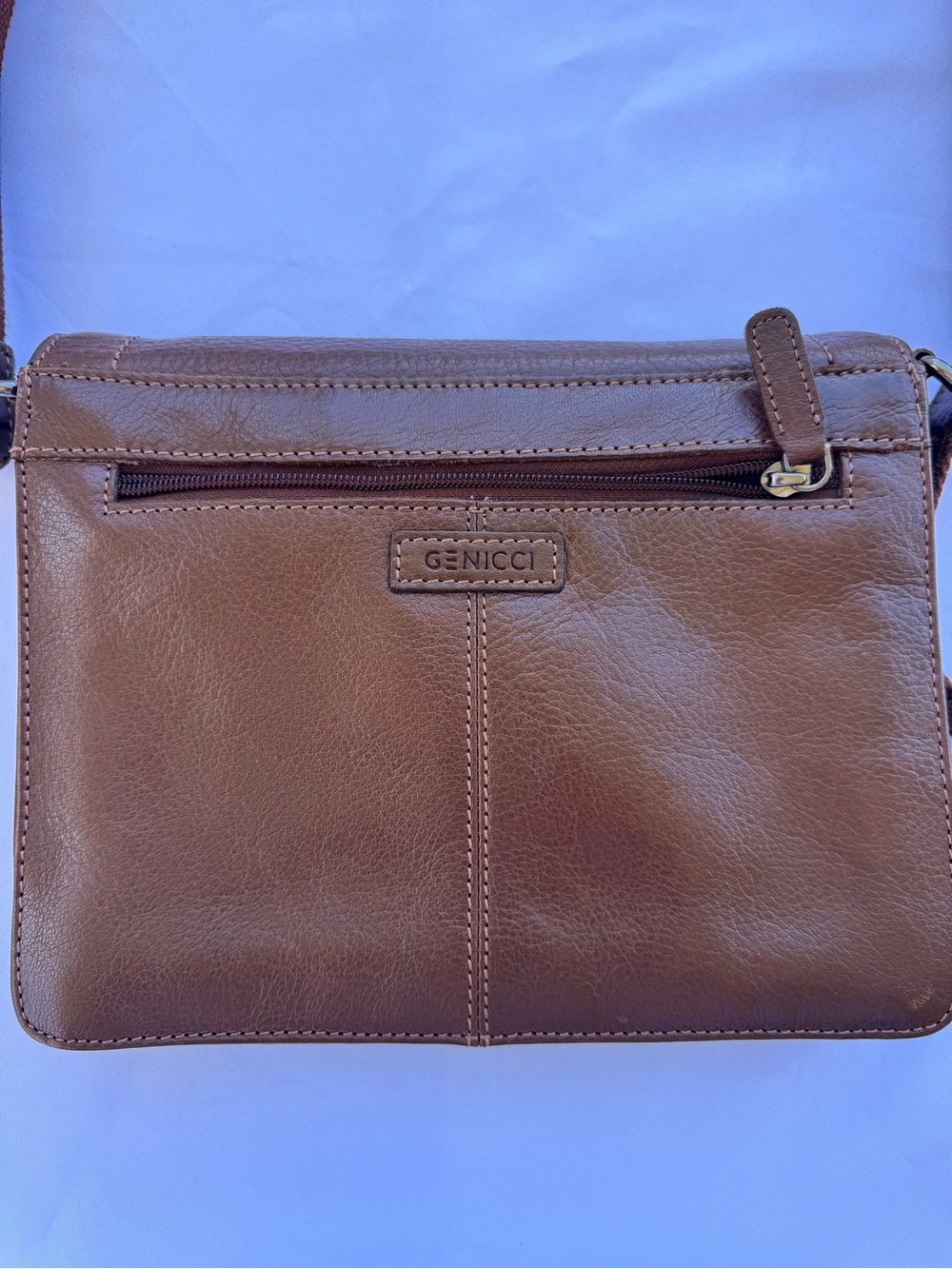 GENECCI Brown Leather Crossbody Tri Compartment Detail